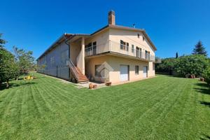 VILLA SINGOLA A GAVORRANO