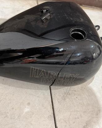Serbatoio incidentato Low Rider s 2024