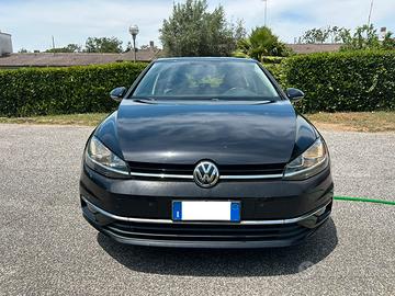 Volkswagen Golf 1.0 TSI 110 CV Business 2018