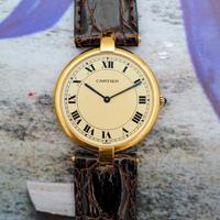 Cartier vendome cassa in oro 18 kt quad num Romani