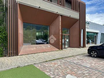 CAPANNONE A CASTIONE ANDEVENNO