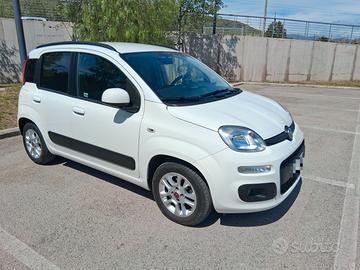 Fiat panda 1200 Lounge 69cv GPL di serie.