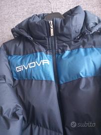 Giubbotto invernale taglia M indossato 3 volte 