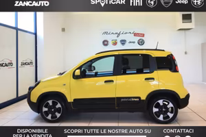 FIAT Pandina 1.0 FireFly 65cv S&S Hybrid Cros...