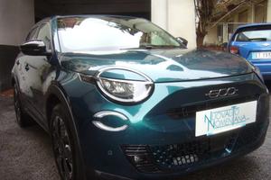 FIAT 600 Hybrid DCT6 MHEV La Prima Aziendale St