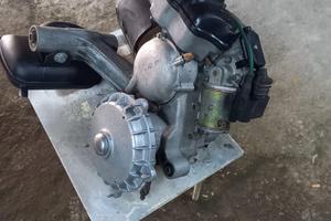 Motore vespa px 200 con miscelatore e avviamento e