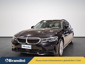 BMW Serie 3 320d Touring mhev 48V xdrive Business