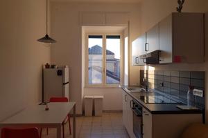 Camera singola e posto letto in doppia