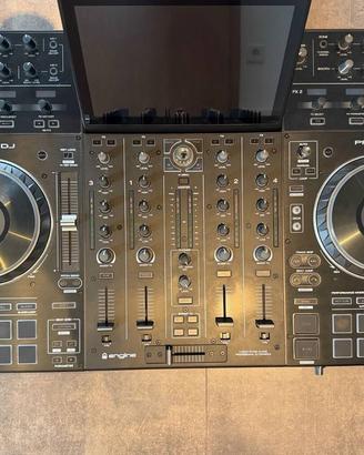Denon DJ Prime 4