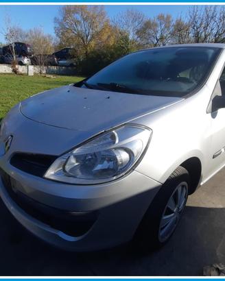 Ricambi Usati RENAULT CLIO 3a Serie 2007