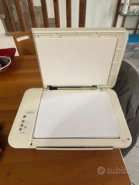 Stampante HP Deskjet 1510 con cartucce nero