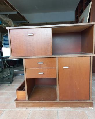 mobiletto in legno