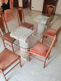 Tavolo di cristallo con base di capitello 