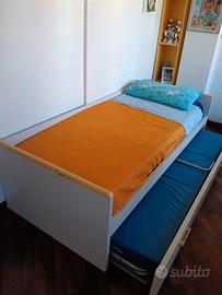 letto singolo + letto estraibile+ 2 materassi 