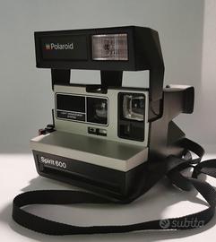 Polaroid spirit 600 tenuta benissimo. 