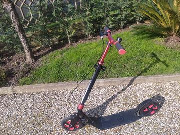 Monopattino GLOBBER per ragazzi/ adulti