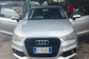 AUDI A1 ST LINE ANNO 2011 BENZINA GPL 