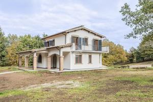 VILLA SINGOLA A BASSANO ROMANO