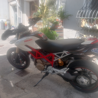 Hypermotard 1100s