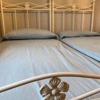 Letti singoli, materassi nuovi, rete motorizzata