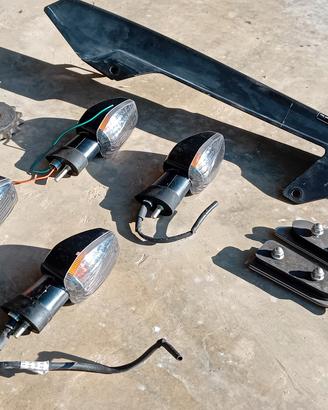 indicatore direzione Honda Hornet 2007