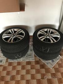 Cerchio + Pneumatico 225/55 R18