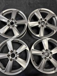 Cerchi in lega da 17” originali Audi
