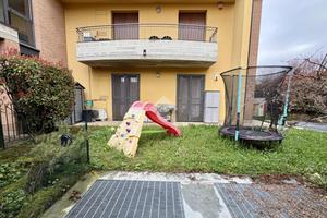 4 LOCALI A ALBANO SANT'ALESSANDRO