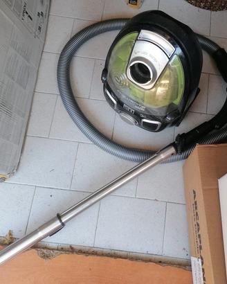 aspirapolvere senza sacco Roventa