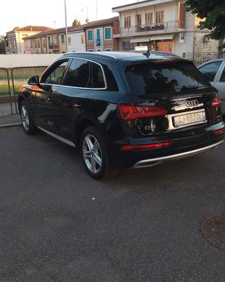 AUDI Q5 2.0 TDI 190 CV quattro S tronic Sport
