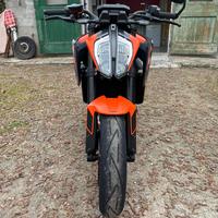 Ktm Duke 890 GP