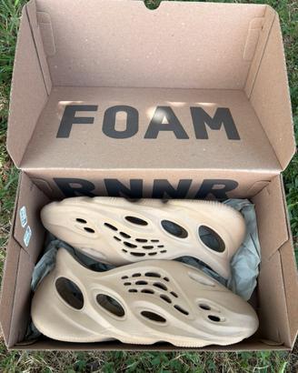 Yeezy foam runner