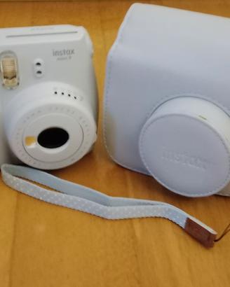 Macchina fotografica istantanea