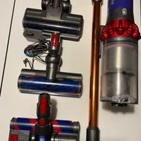 Dyson v10 pluriaccessoriata