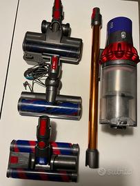 Dyson v10 pluriaccessoriata