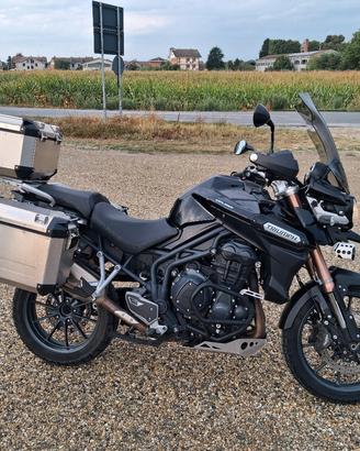 Truumph Tiger Explorer 1200 1215 anno 2012