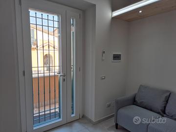 A - Bilocale arredato in centro, San Prisco