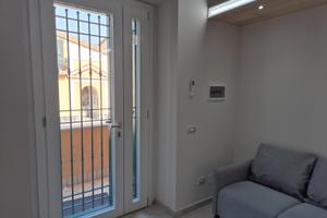 A - Bilocale arredato in centro, San Prisco