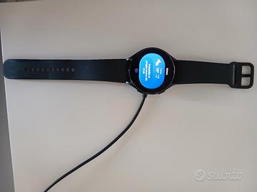 Samsung Galaxy Watch4 Classic 