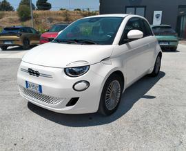 Fiat 500 500e Berlina 42 kWh Icon