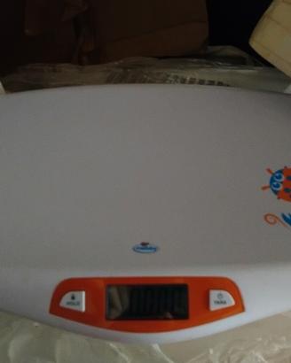 bilancia peso neonato