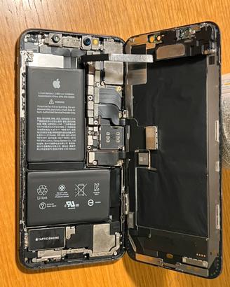 Phone XS Max 256GB parzialmente funzionante