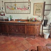 mobile attrezzato a cucina