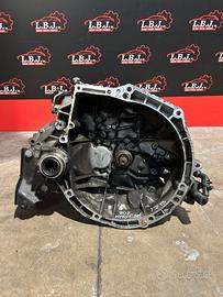 Cambio marce Peugeot 208 HM01