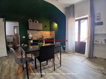 Appartamento, Palazzo Reale - Albergaria, Palermo.