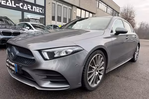 MERCEDES-BENZ A 250 4 Matic Premium AMG