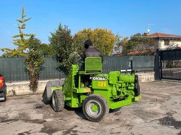 P98 Mini pala 25 q.li snodata