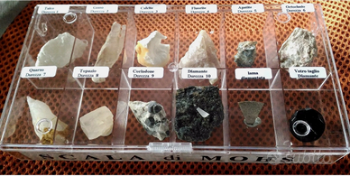 Minerali Scala di mohs 12 pezzi.