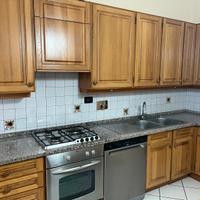 Cucina in rovere con too in granito