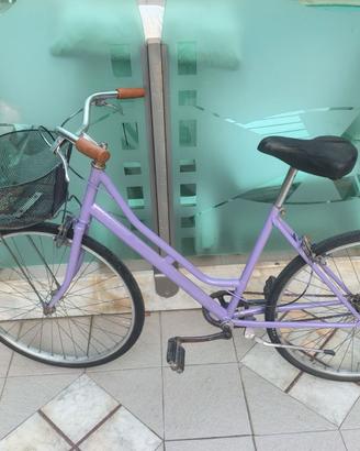 Bicicletta donna con cestino